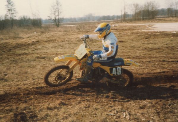 Belgia 1987 S. Taimi ensimmäisiä kertoja Suzukin satulassa